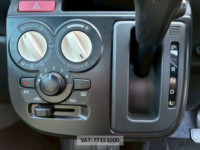 Suzuki ALTO 2017-05 7325523-16