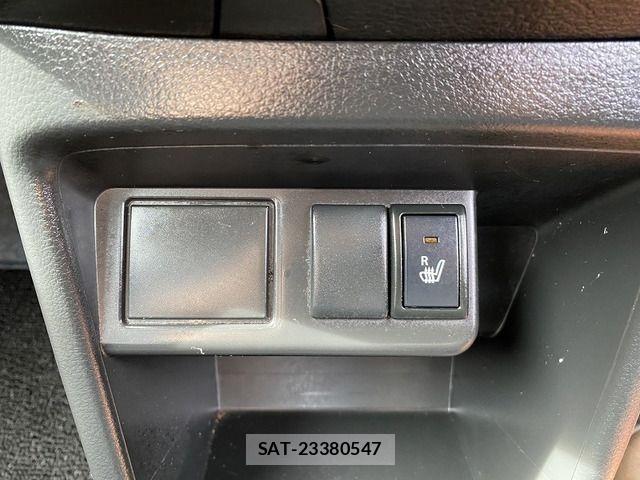 Suzuki ALTO 2015-04 7325519-18