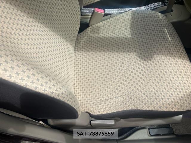 Suzuki ALTO 2011-07 7325532-21