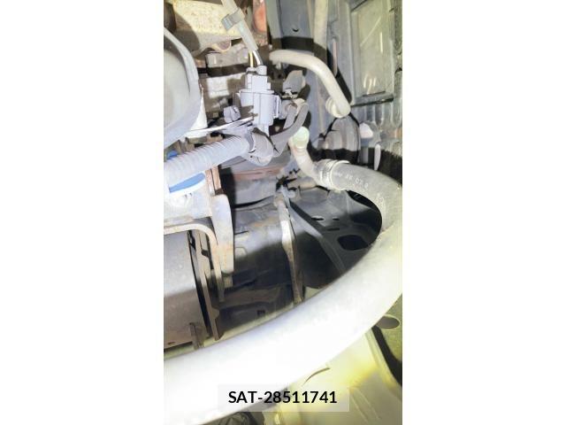 Suzuki ALTO 2011-11 7325527-22