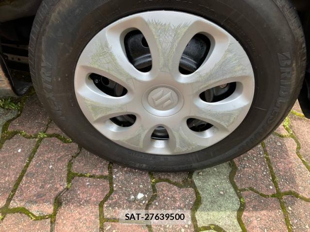 Suzuki ALTO 2013-04 7325526-11