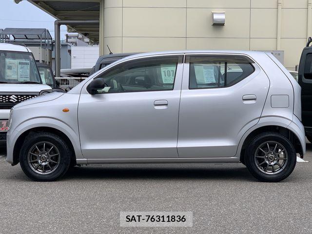 Suzuki ALTO 2017-07 7452740-8
