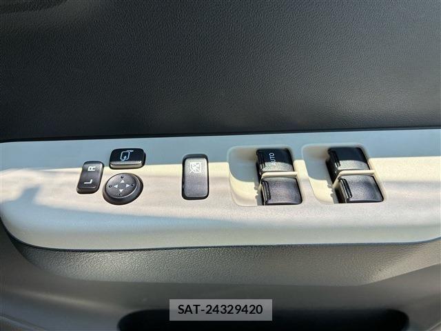 Suzuki ALTO 2021-04 7499406-13