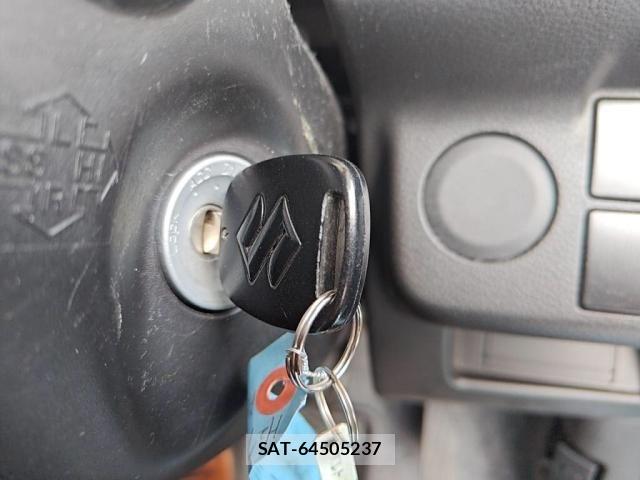Suzuki ALTO 2015-08 7499408-13