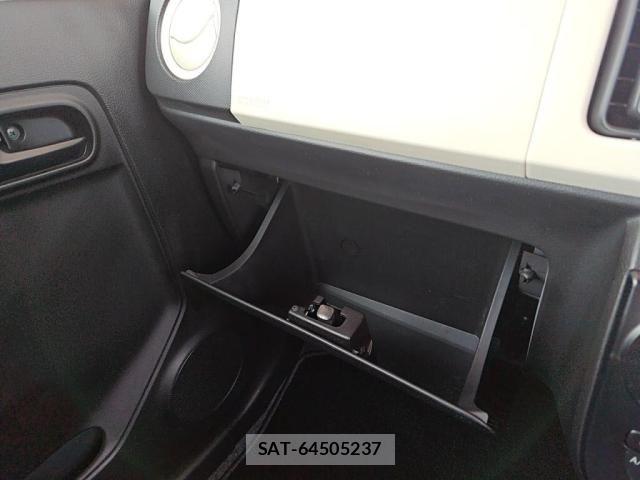 Suzuki ALTO 2015-08 7499408-19