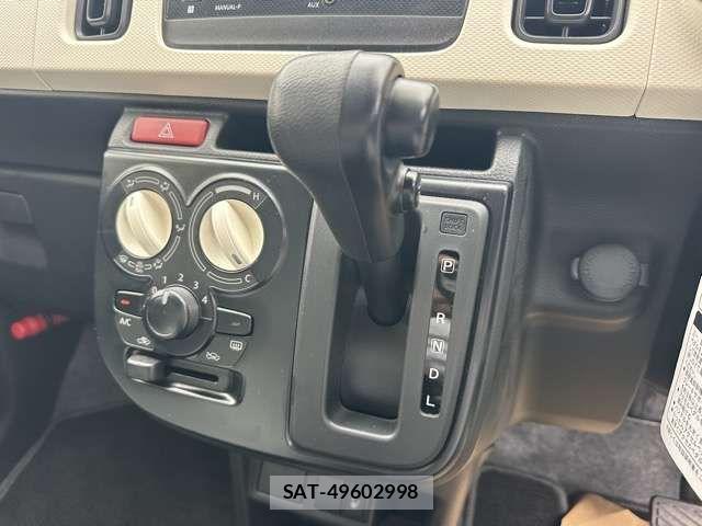 Suzuki ALTO 2017-02 7614815-17