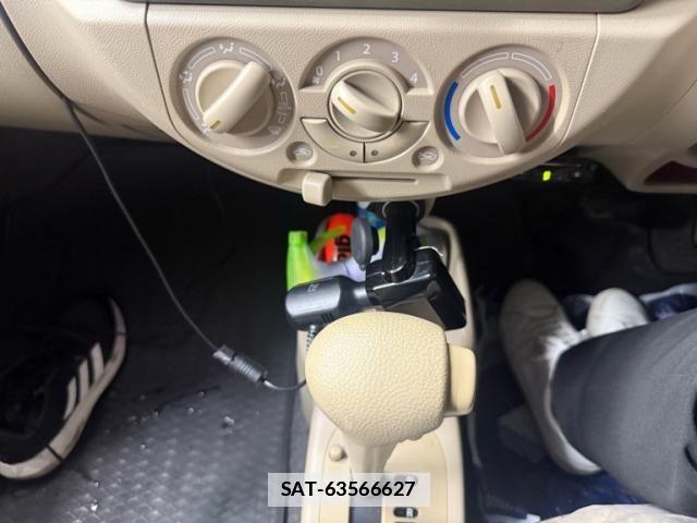 Suzuki ALTO 2014-01 7720425-20