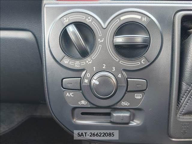 Suzuki ALTO 2018-01 7720414-3