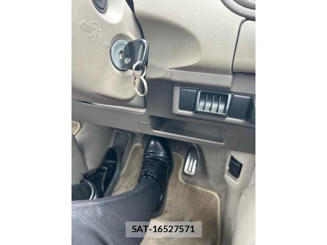 Suzuki ALTO 2005-03 7875193-16
