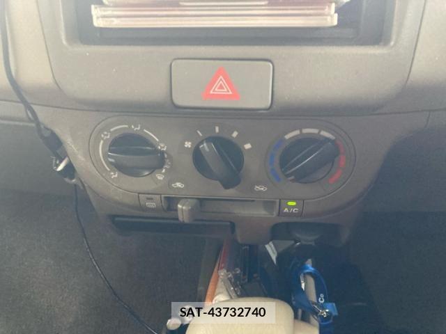 Suzuki ALTO 2007-11 7875192-17