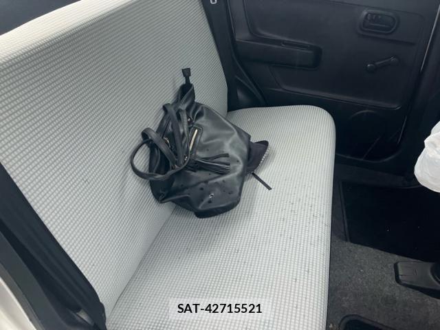 Suzuki ALTO 2017-10 7875189-13