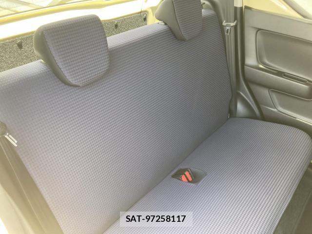 Suzuki ALTO 2019-10 7875175-18