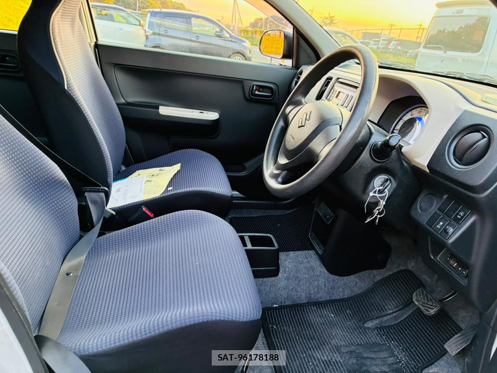 Suzuki ALTO 2019-06 7732325-11