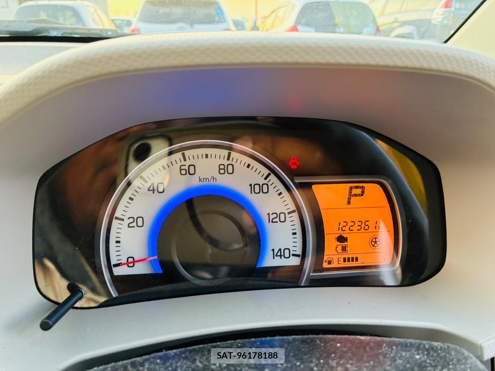 Suzuki ALTO 2019-06 7732325-15