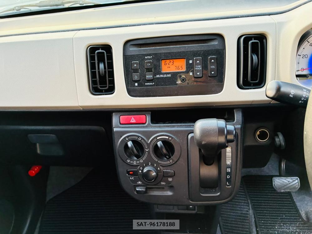 Suzuki ALTO 2019-06 7732325-19