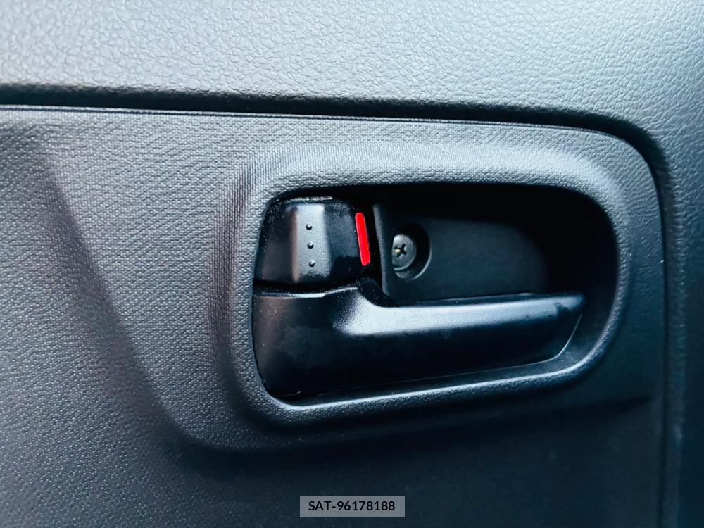 Suzuki ALTO 2019-06 7732325-22
