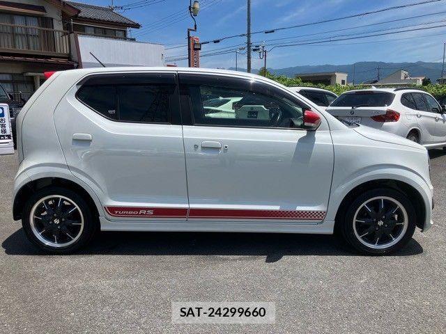 Suzuki ALTO 2015-11 7960410-3