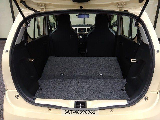 Suzuki ALTO 2015-03 7978418-19