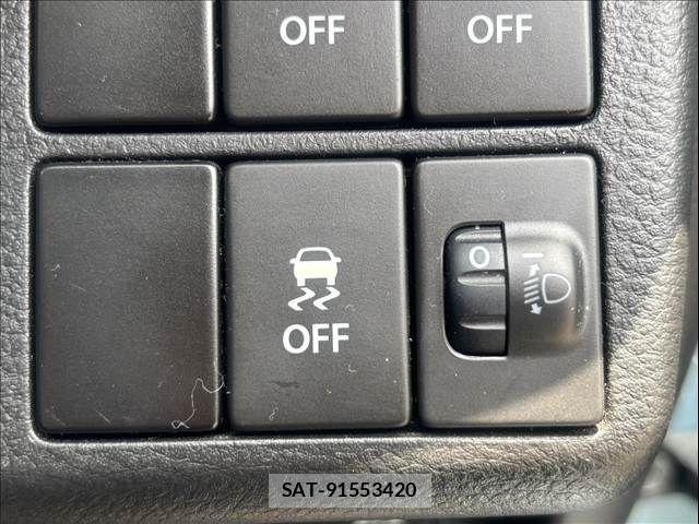 Suzuki ALTO 2018-03 8034323-22
