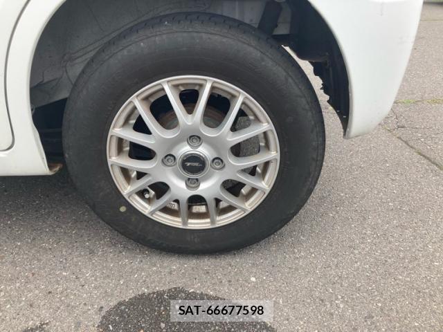 Suzuki ALTO 2013-07 8034327-9
