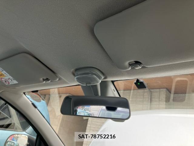 Suzuki ALTO 2018-10 8034324-25