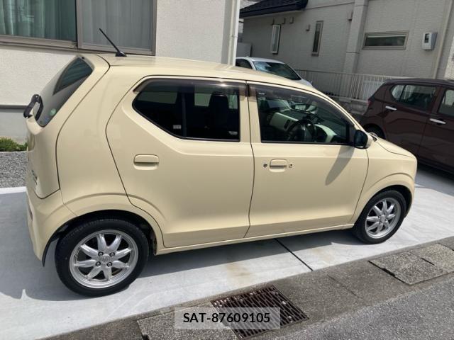 Suzuki ALTO 2015-02 8034328-2