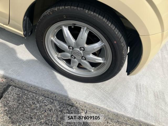 Suzuki ALTO 2015-02 8034328-4