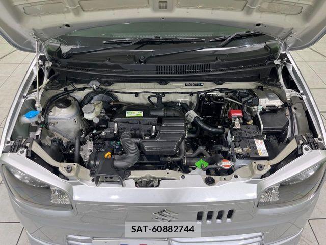 Suzuki ALTO 2017-03 8072750-17