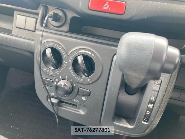 Suzuki ALTO 2023-12 8072743-17