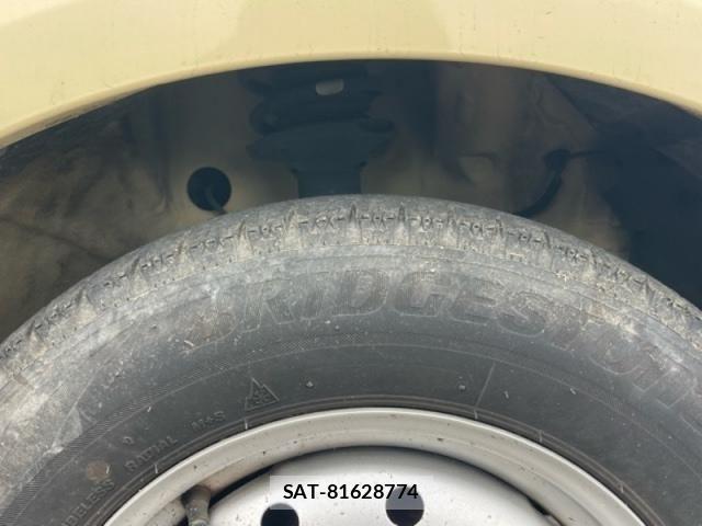 Suzuki ALTO 2019-05 8072753-16
