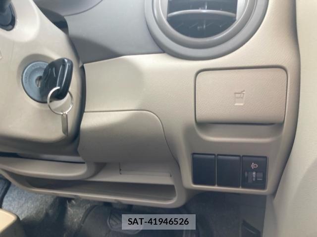 Suzuki ALTO 2013-01 8097897-16