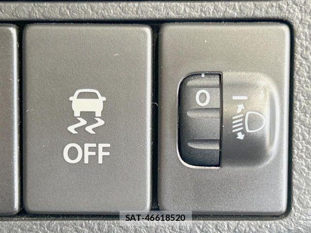 Suzuki ALTO 2021-06 8097886-4