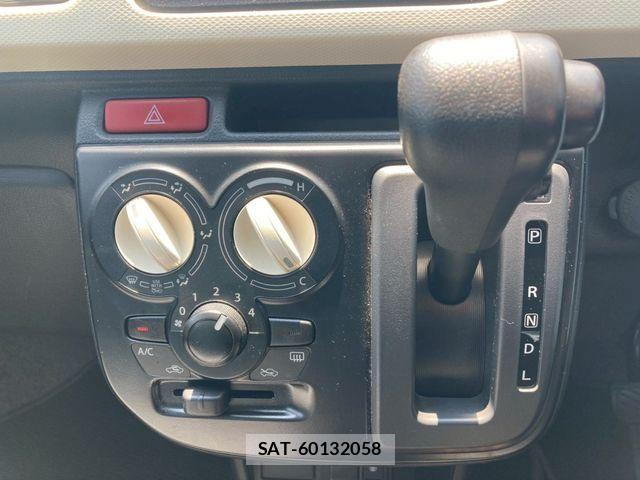Suzuki ALTO 2017-03 8097892-17
