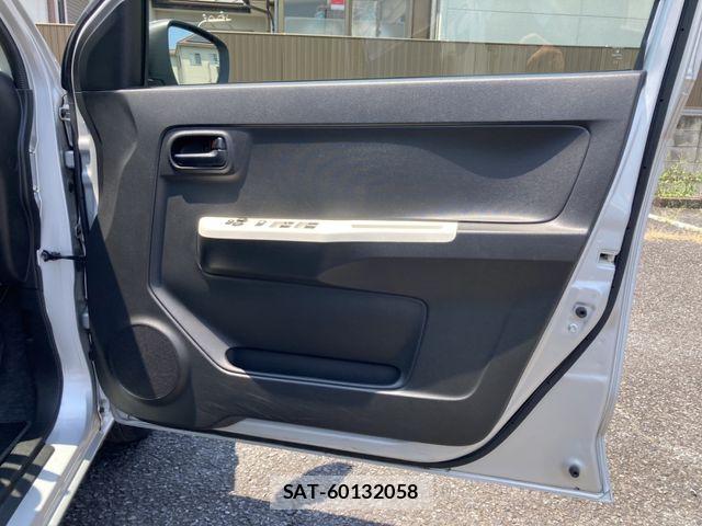 Suzuki ALTO 2017-03 8097892-20