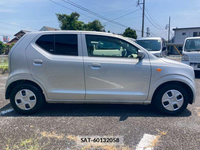 Suzuki ALTO 2017-03 8097892-8