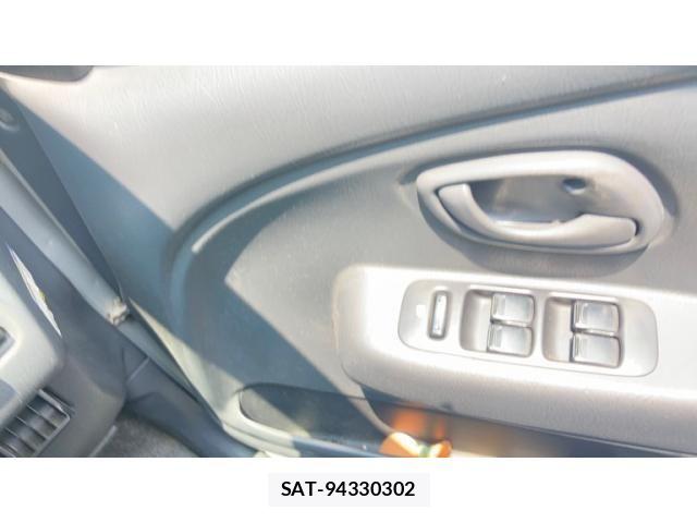 Suzuki ALTO 2003-01 8128806-21