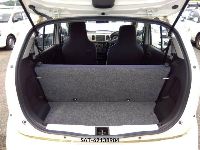 Suzuki ALTO 2021-06 8128788-5