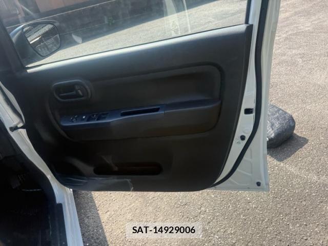 Suzuki ALTO 2025-07 8128783-14
