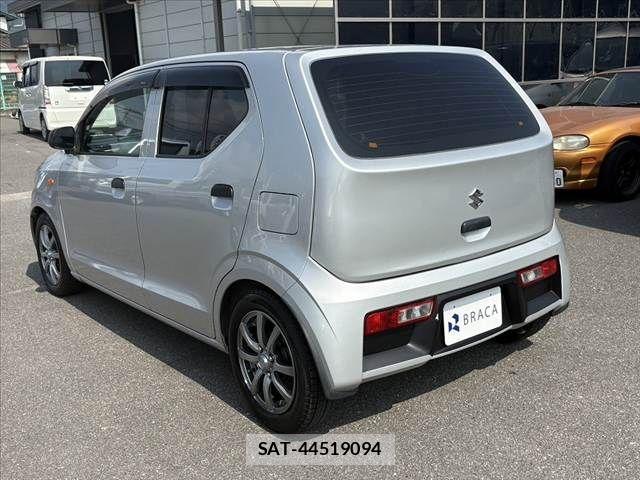 Suzuki ALTO 2015-02 8128787-12