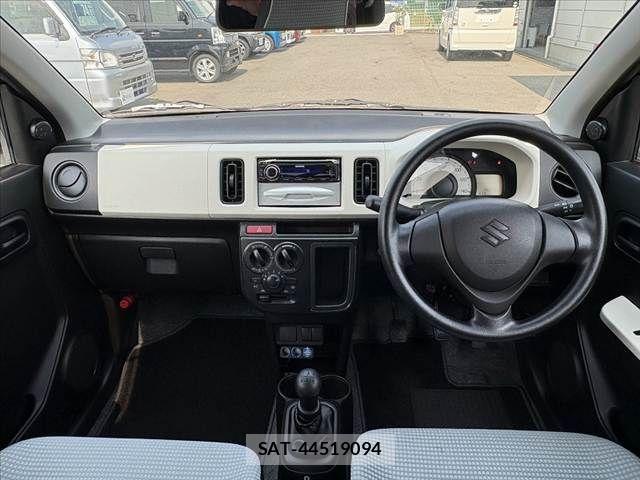 Suzuki ALTO 2015-02 8128787-1