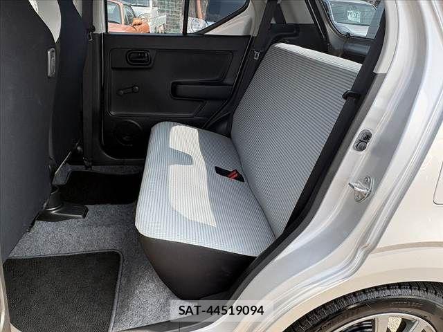 Suzuki ALTO 2015-02 8128787-20