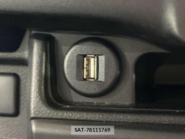 Suzuki ALTO 2022-03 8128785-17