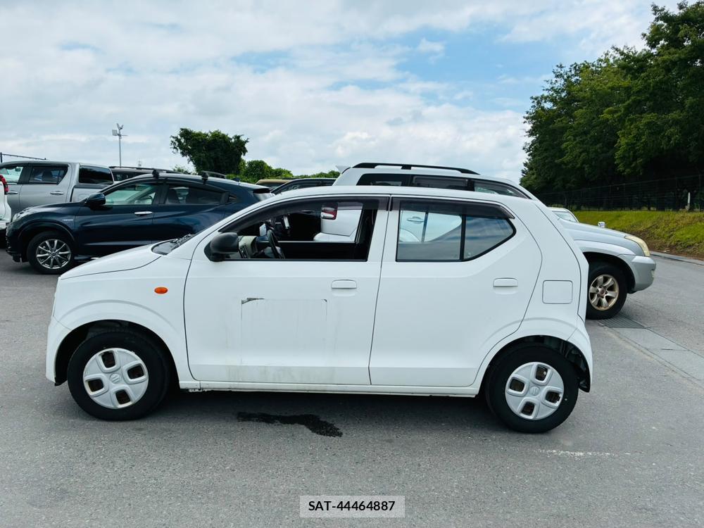 Suzuki ALTO 2019-06 8095796-1