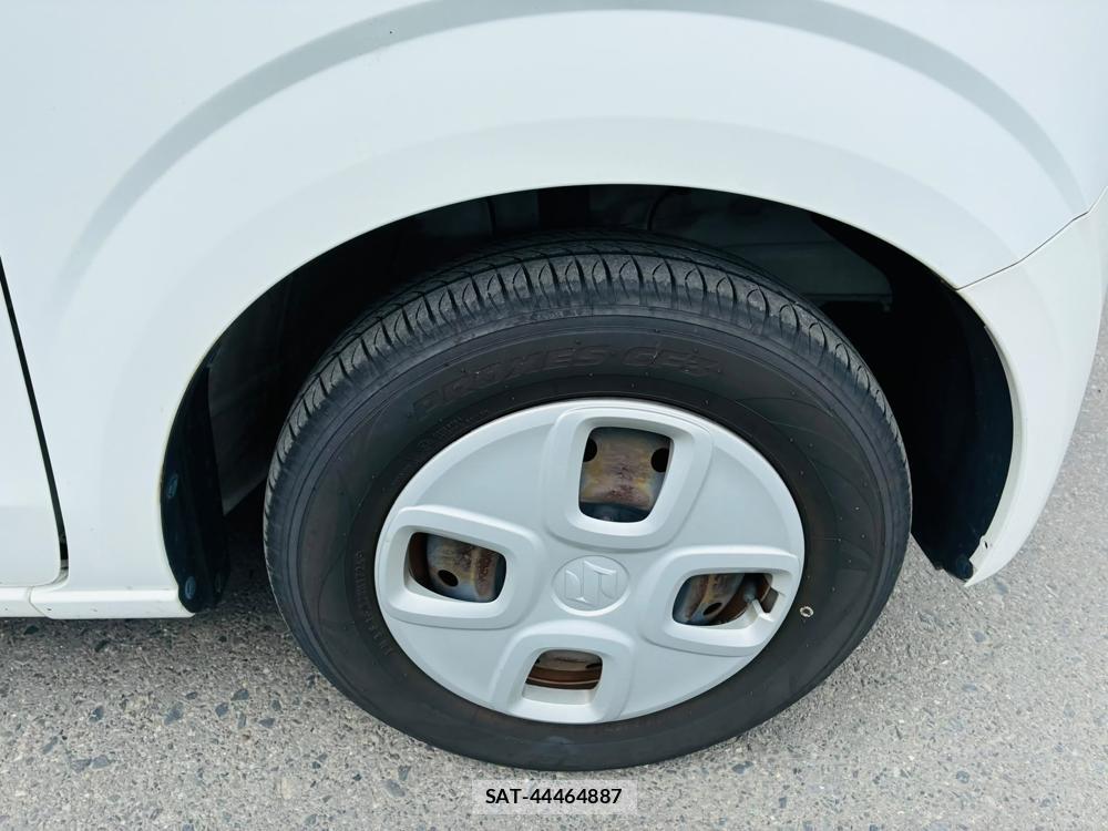 Suzuki ALTO 2019-06 8095796-27