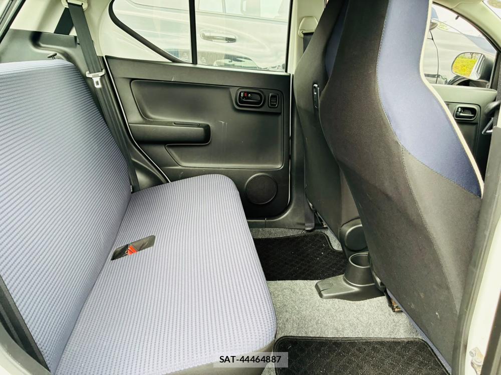Suzuki ALTO 2019-06 8095796-8