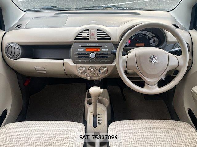 Suzuki ALTO 2013-09 8206201-1