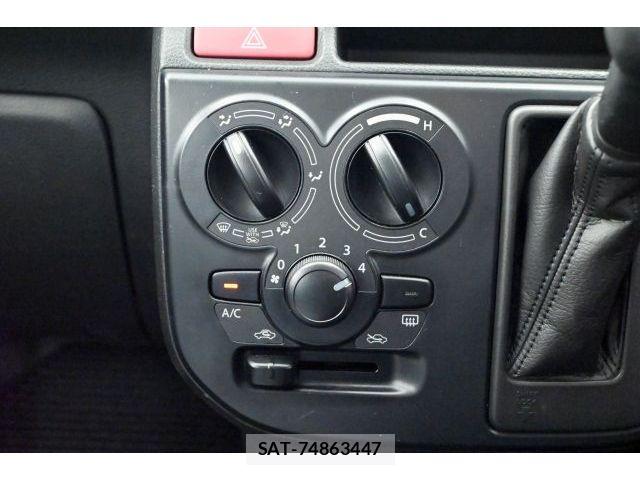 Suzuki ALTO 2015-07 8206202-22