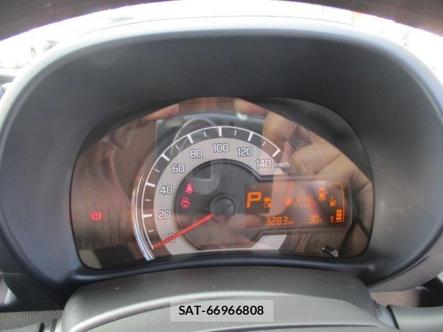 Suzuki ALTO 2025-09 8206190-18