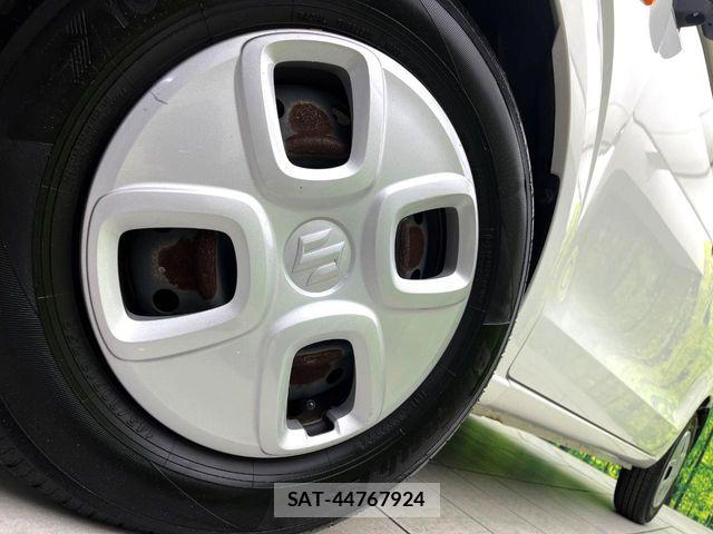 Suzuki ALTO 2019-06 8206195-12