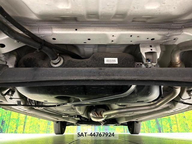 Suzuki ALTO 2019-06 8206195-18